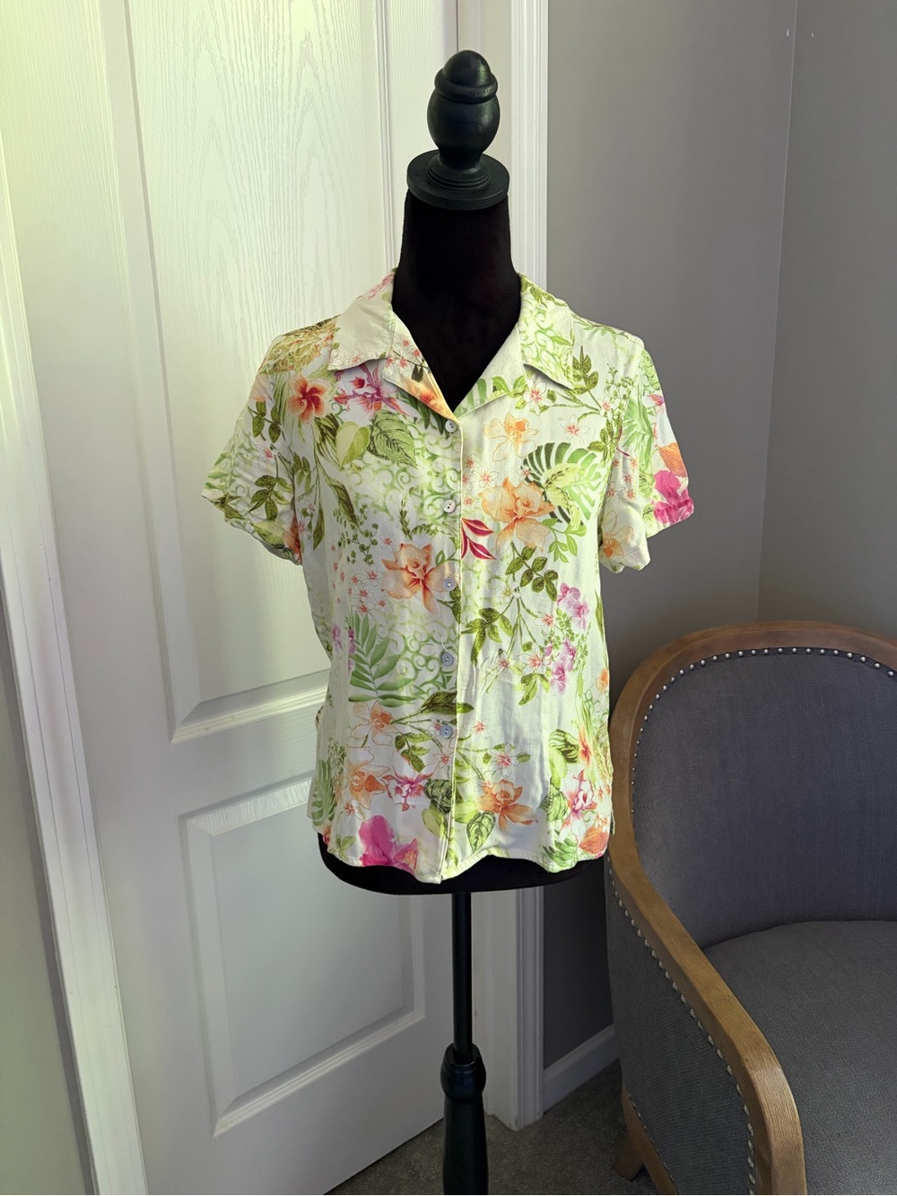 Caribbean Joe Floral Short-Sleeve Button-Down Shirt - White with Pink & Green